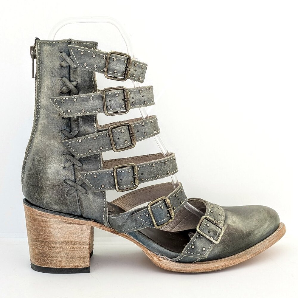 Freebird Salty Size 11, Studded Strappy Closed Toe Sandal, Western, Gray Leather